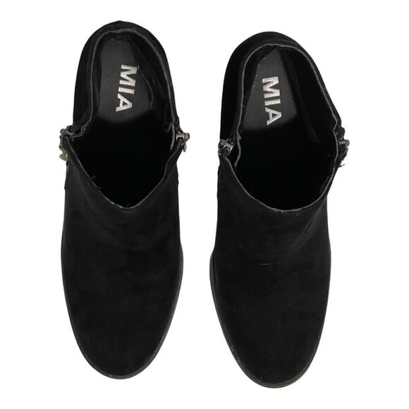 MIA MONTGOMERY BLACK  FAUX SUEDE BOHO FEATHER ZIPPER PULL DETAIL BOOTIES SIZE‎ 8 - Picture 7 of 8